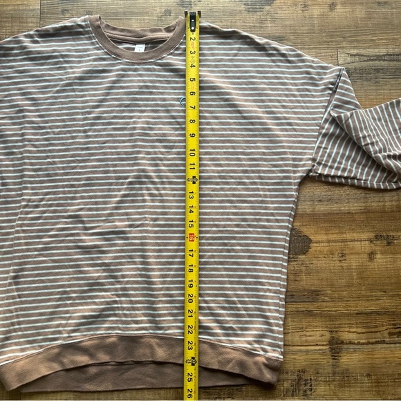 Zyia Women S Small Brown Blue Stripe Pullover Top Long Sleeve Crop Drop Shoulder - Picture 5 of 6